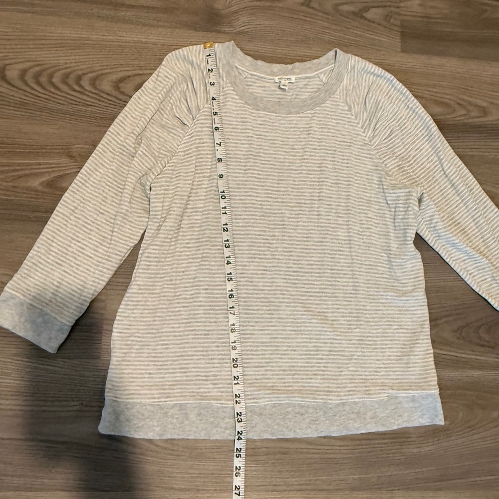 Haven Well Within Soft Gray Stripe Long Sleeve Pullover Sweatshirt Womens Medium - Picture 6 of 7